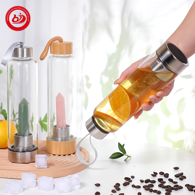 净化磁场硼硅酸盐玻璃透明水瓶